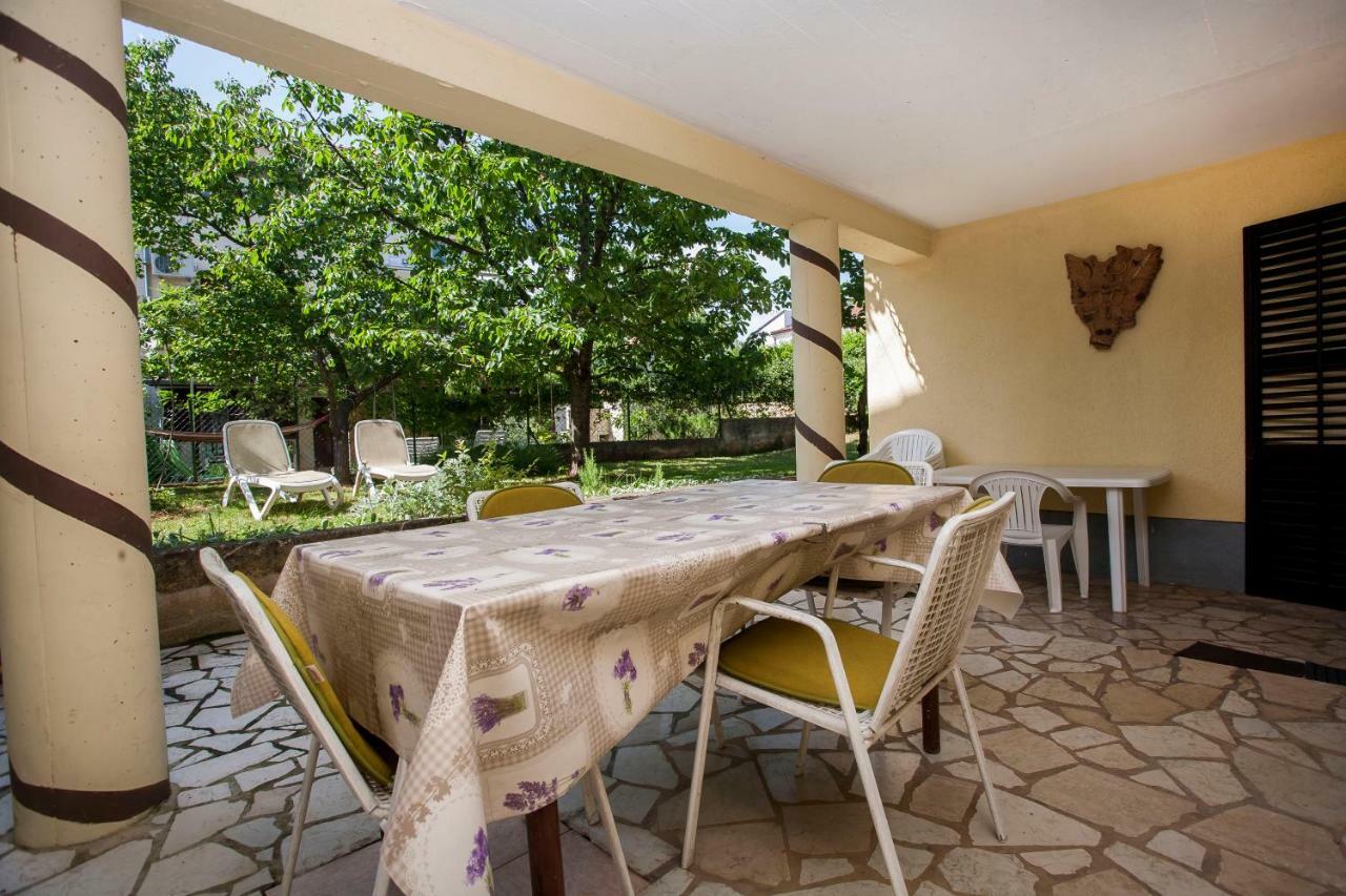 Apartment Regina Rovinj Exterior foto