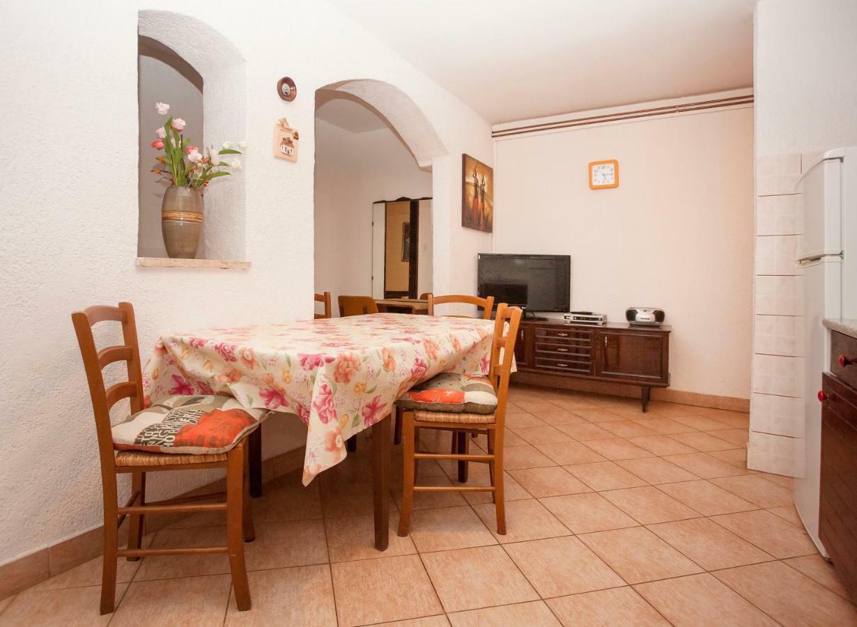 Apartment Regina Rovinj Exterior foto